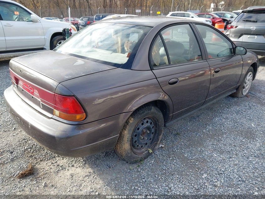 1G8ZJ5276WZ270702 1998 SATURN  photo no. 4