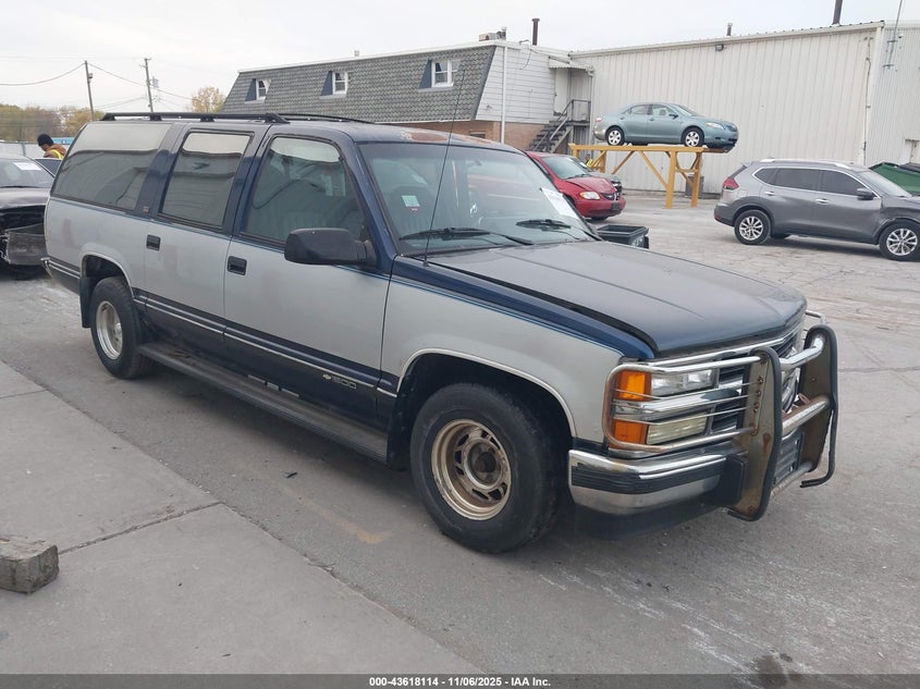 1GNEC16K5RJ305763 1994 CHEVROLET SUBURBAN photo no. 3