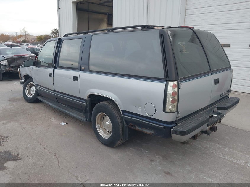 1GNEC16K5RJ305763 1994 CHEVROLET SUBURBAN photo no. 3