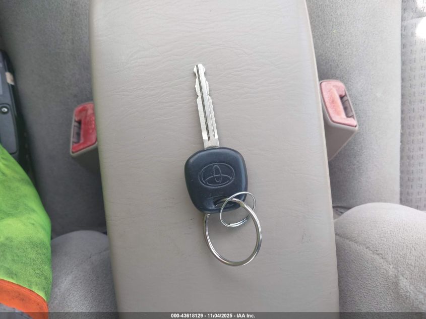 2007 Toyota Corolla Ce VIN: 1NXBR32E67Z833079 Lot: 43618129