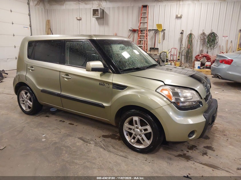 KIA SOUL +
