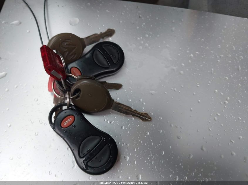 2002 Dodge Dakota Slt VIN: 1B7HG48N22S552578 Lot: 43618272