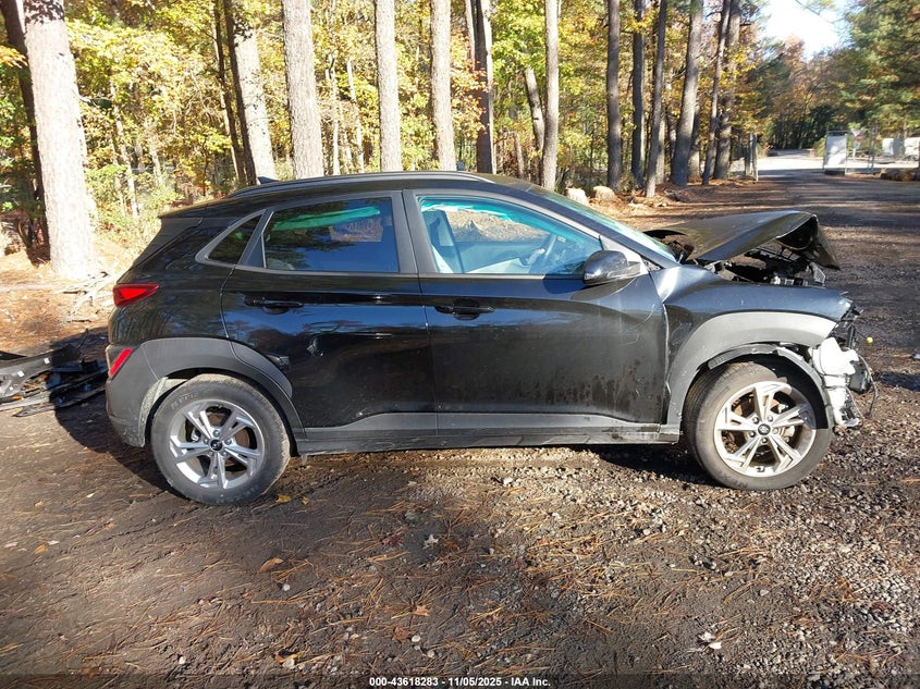 2022 HYUNDAI KONA SEL KM8K62AB4NU782317