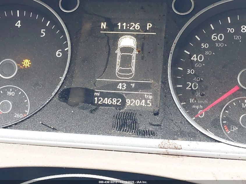 2015 Volkswagen Cc 2.0T R-Line VIN: WVWBP7AN8FE815971 Lot: 43618313