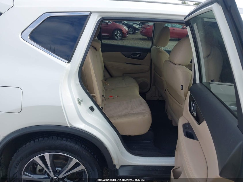 2019 NISSAN ROGUE SV 5N1AT2MT8KC789362