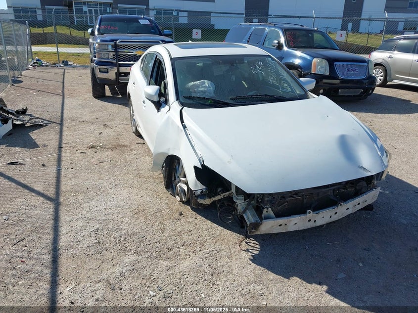 2015 MAZDA MAZDA3 I TOURING - 3MZBM1V7XFM129164