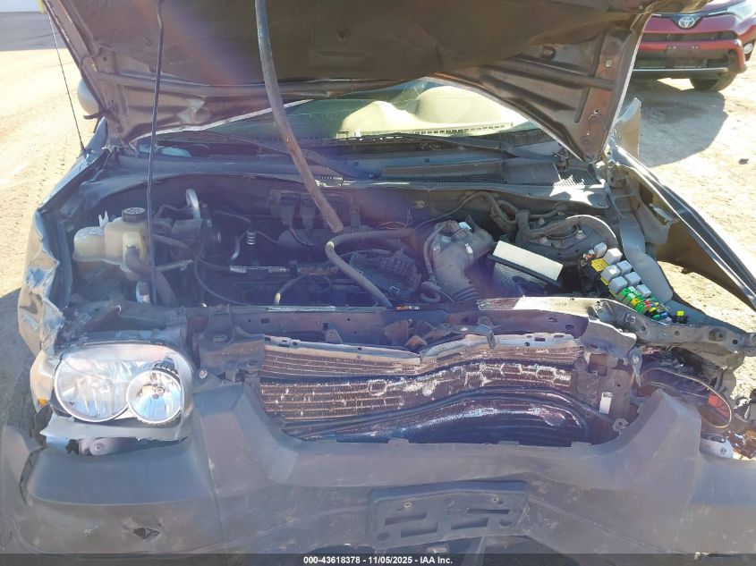 2005 Ford Escape Xls VIN: 1FMYU92Z45KE16955 Lot: 43618378