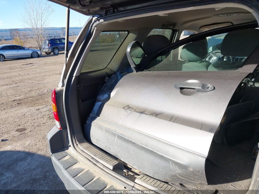 2005 Ford Escape Xls VIN: 1FMYU92Z45KE16955 Lot: 43618378