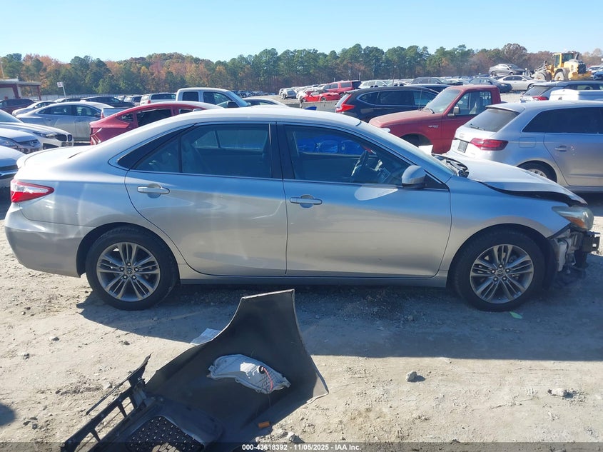 2015 TOYOTA CAMRY SE 4T1BF1FK8FU045514