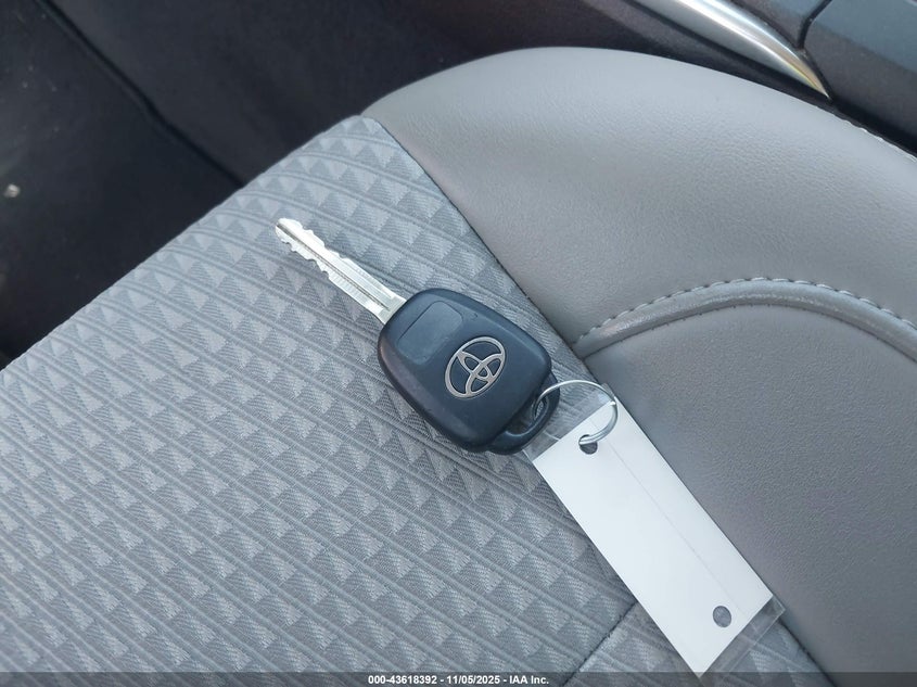 2015 TOYOTA CAMRY SE 4T1BF1FK8FU045514