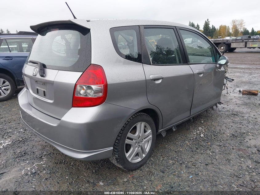 JHMGD38607S031775 2007 HONDA FIT photo no. 4