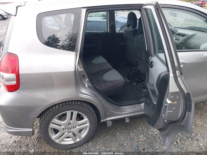JHMGD38607S031775 2007 HONDA FIT photo no. 8
