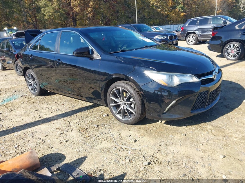 TOYOTA CAMRY XSE