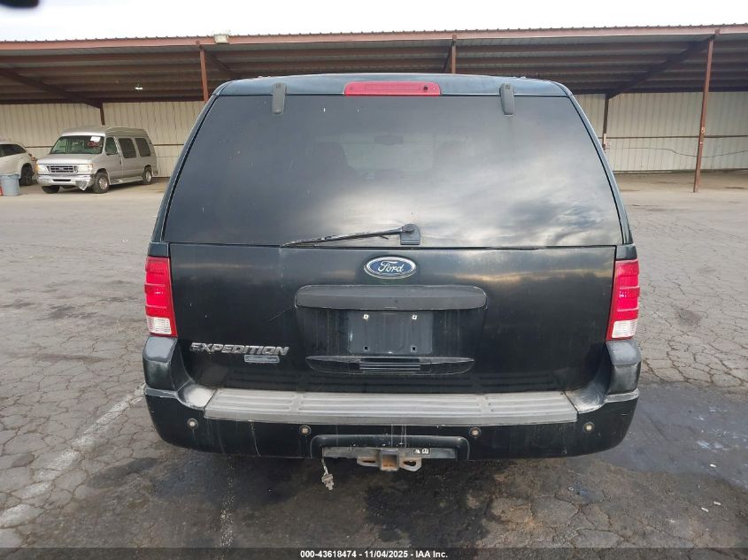 2004 Ford Expedition Eddie Bauer VIN: 1FMFU17L24LA77635 Lot: 43618474