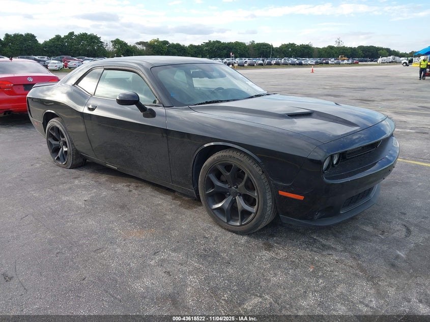 DODGE CHALLENGER SXT