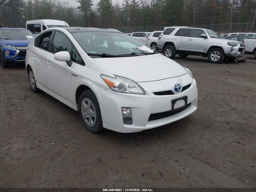 TOYOTA PRIUS IV