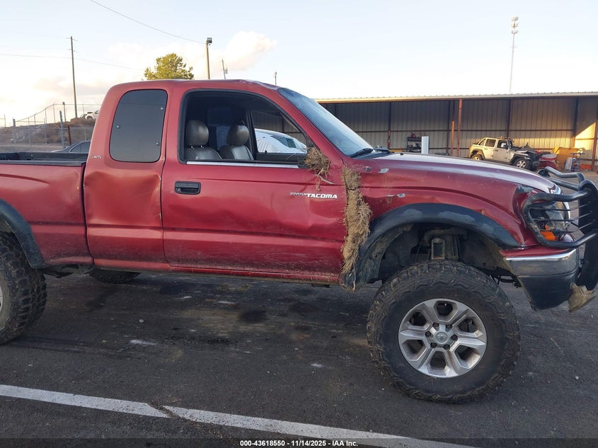 5TEWN72NX3Z232560 2003 TOYOTA TACOMA photo no. 18