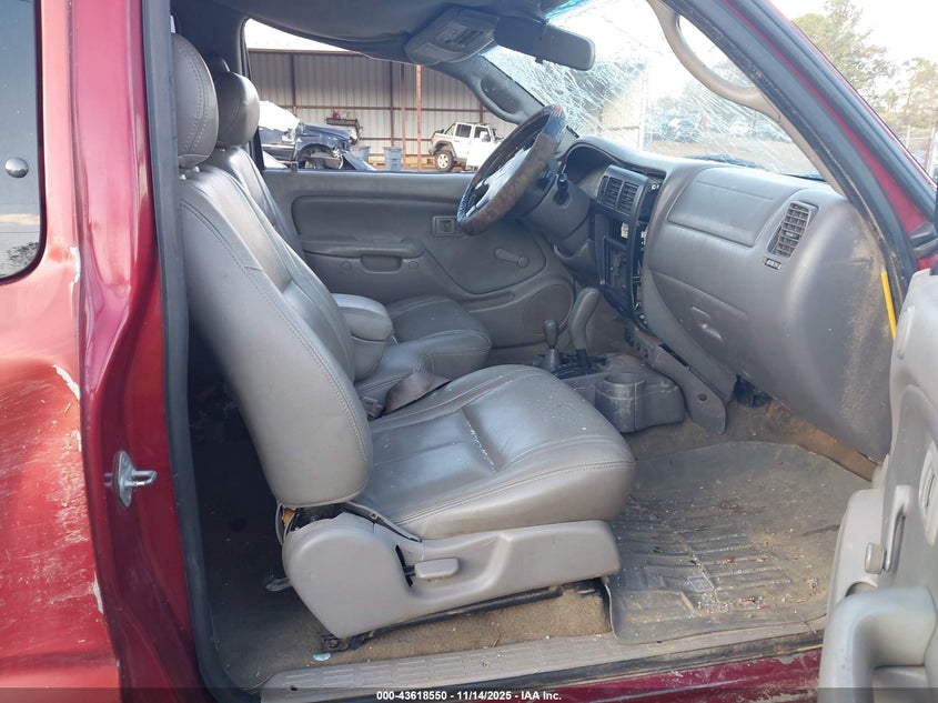 5TEWN72NX3Z232560 2003 TOYOTA TACOMA photo no. 5