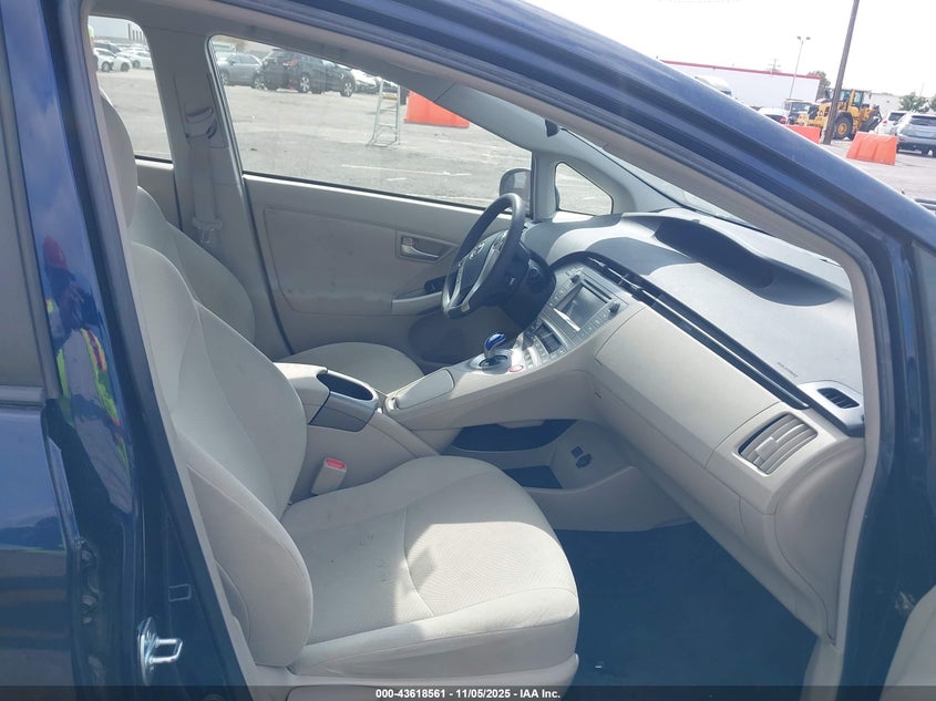 2014 Toyota Prius Two VIN: JTDKN3DU3E0374764 Lot: 43618561