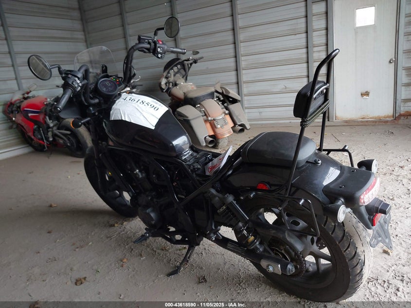 JH2SC8311MK000027 2021 HONDA CM photo no. 3