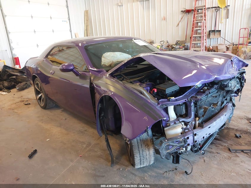 DODGE CHALLENGER R/T CLASSIC