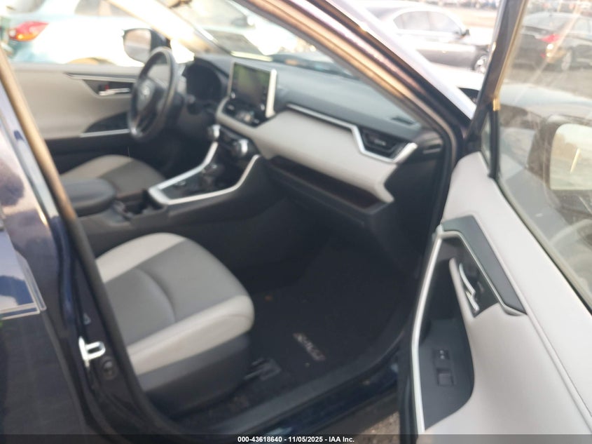 2019 TOYOTA RAV4 LIMITED - JTMN1RFV9KD518825