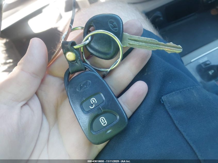 2008 Hyundai Santa Fe Gls VIN: 5NMSG13D18H194364 Lot: 43618658