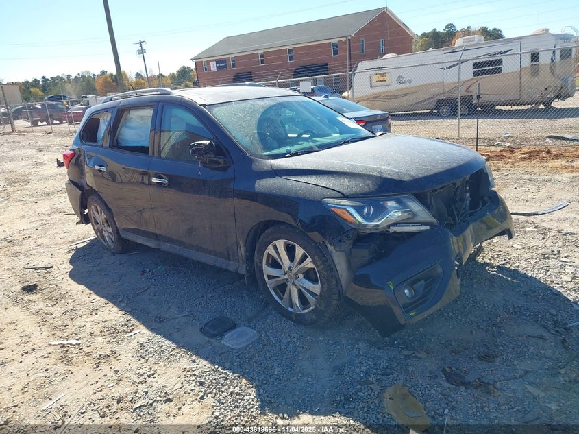 NISSAN PATHFINDER SL