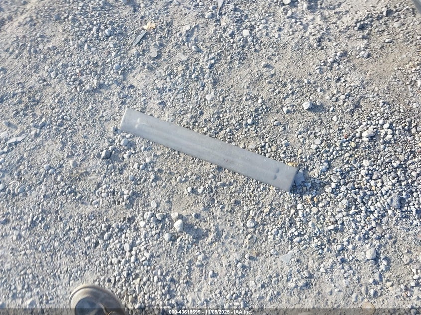 2000 Pontiac Montana M16 VIN: 1GMDX13E4YD365128 Lot: 43618699