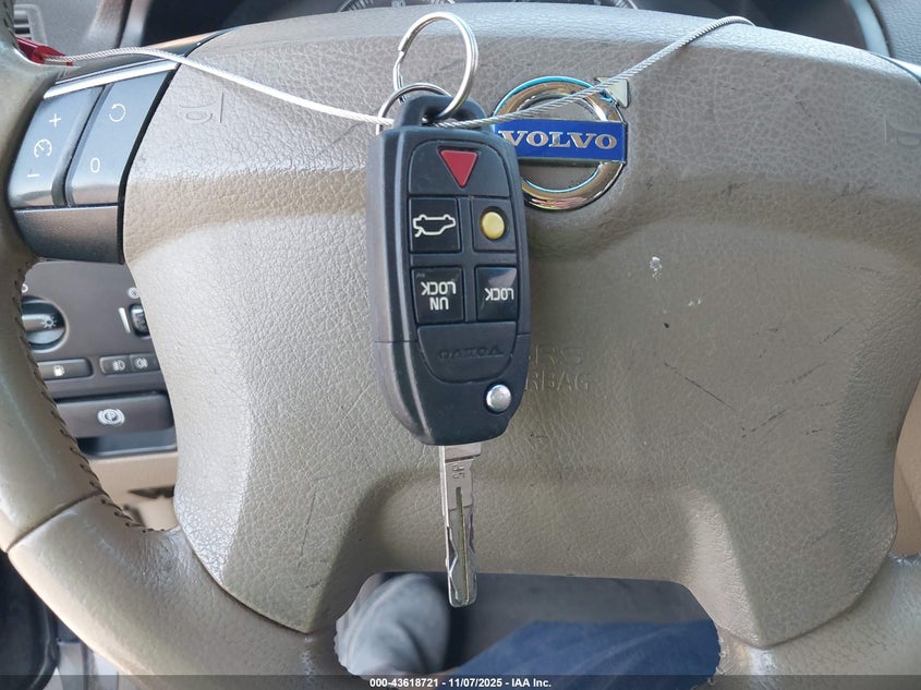 2011 Volvo Xc90 3.2 VIN: YV4952CY9B1570188 Lot: 43618721