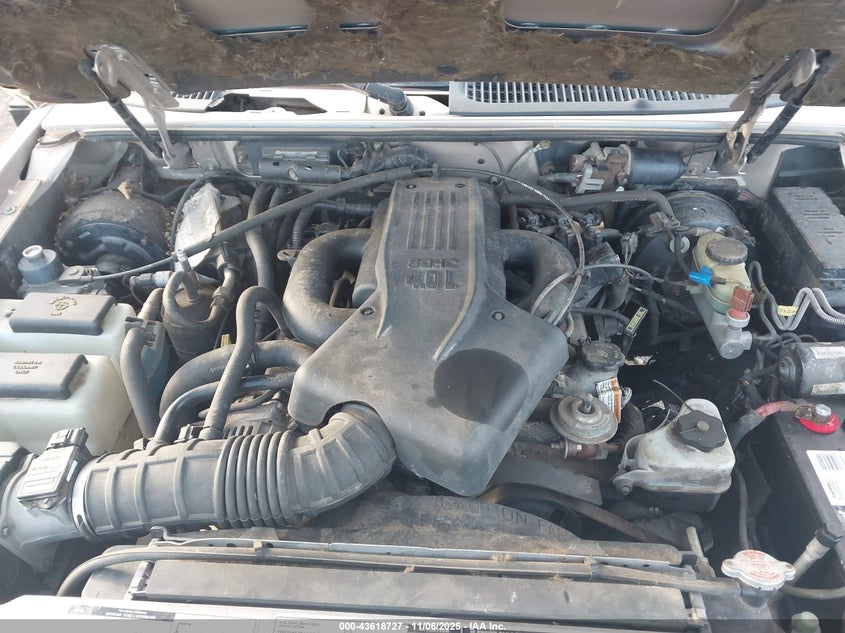 1997 Ford Explorer Eddie Bauer/Limited/Xl/Xlt VIN: 1FMDU34E0VZC04325 Lot: 43618727