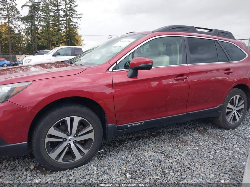 2018 SUBARU OUTBACK 2.5I LIMITED 4S4BSANC8J3249072