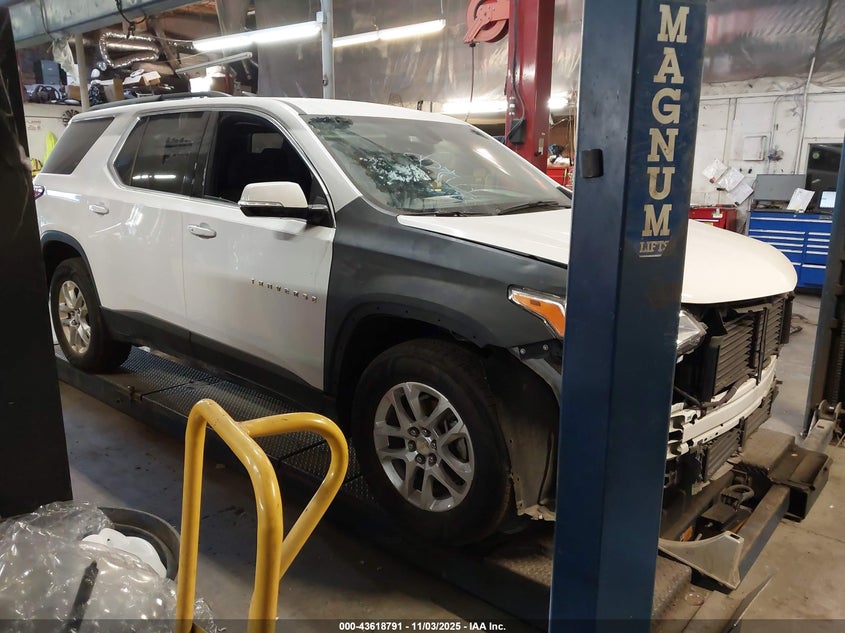 CHEVROLET TRAVERSE 1LT