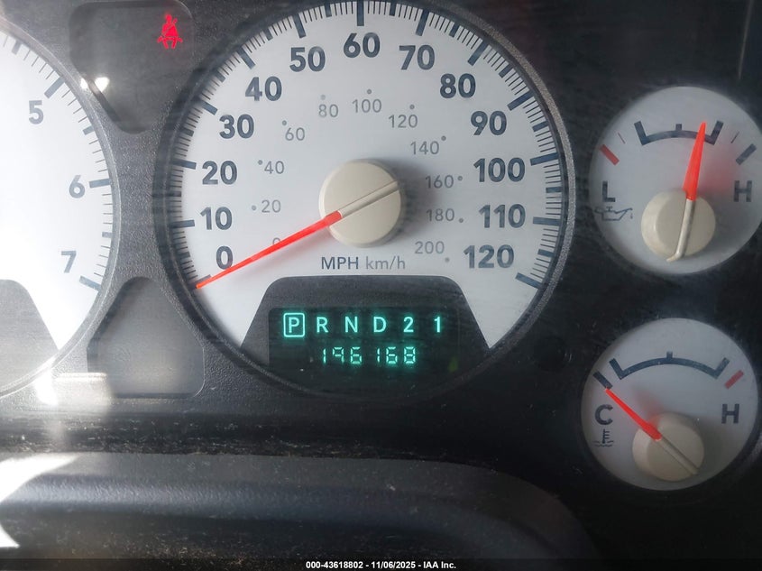 2008 Dodge Ram 1500 Slt VIN: 1D7HU18208J105698 Lot: 43618802