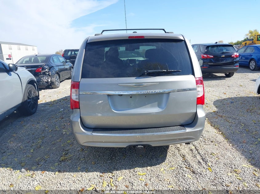 2015 Chrysler Town & Country Touring VIN: 2C4RC1BG8FR656637 Lot: 43618840