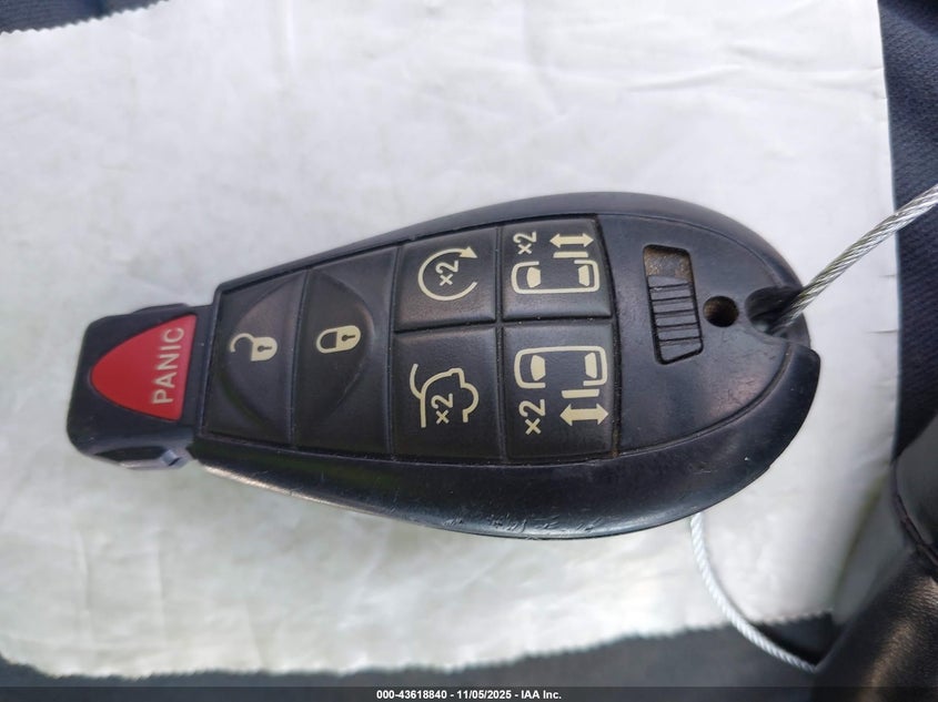 2015 Chrysler Town & Country Touring VIN: 2C4RC1BG8FR656637 Lot: 43618840