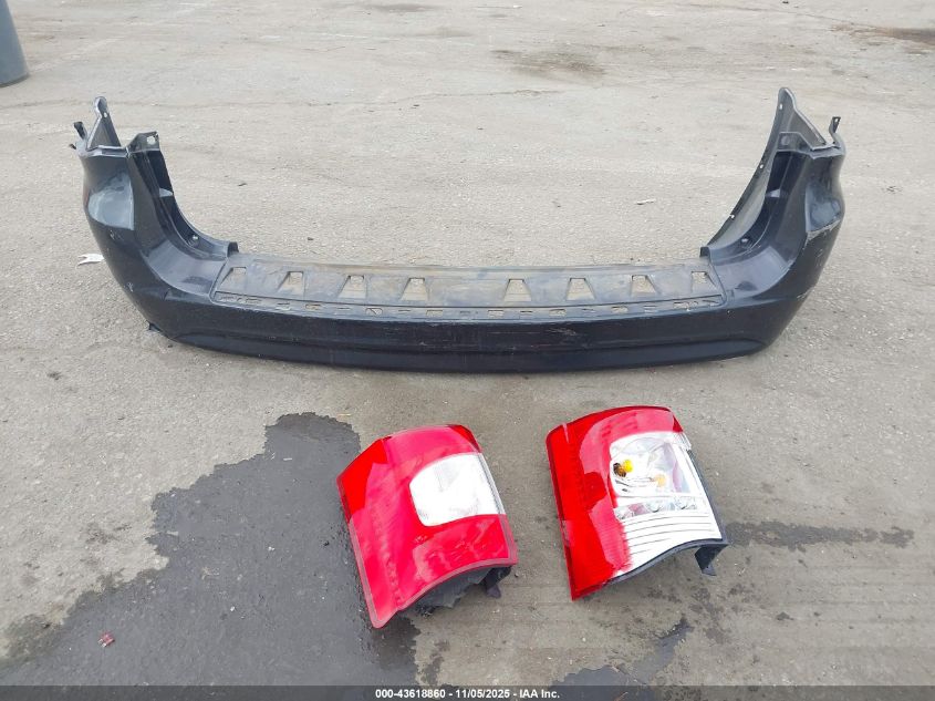 2013 Chrysler Town & Country Limited VIN: 2C4RC1GG4DR777459 Lot: 43618860