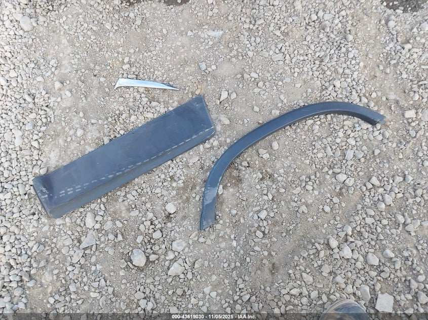 2019 CHEVROLET TRAX LT 3GNCJLSB8KL321159