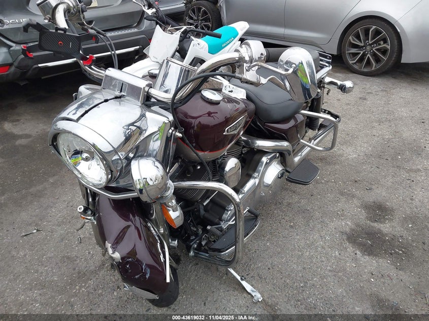 1HD1FR4317Y605280 2007 HARLEY-DAVIDSON ROAD KING photo no. 2