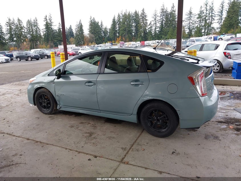 2015 TOYOTA PRIUS TWO JTDKN3DU1F1917864