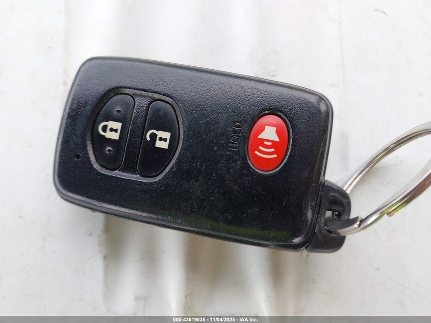 2015 TOYOTA PRIUS TWO JTDKN3DU1F1917864