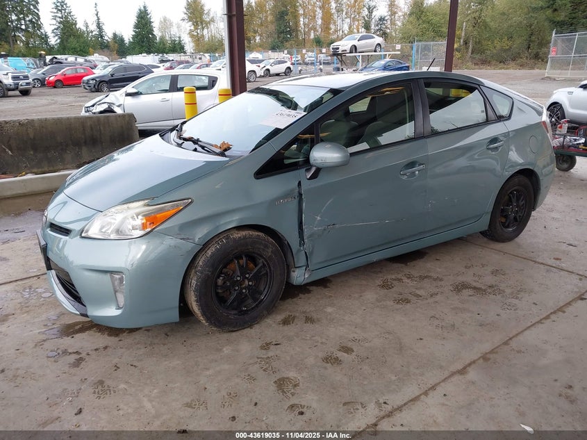 2015 TOYOTA PRIUS TWO JTDKN3DU1F1917864