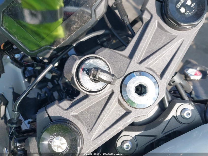 2025 Kawasaki Zx636 K VIN: JKBZXJJ18SA017969 Lot: 43619038