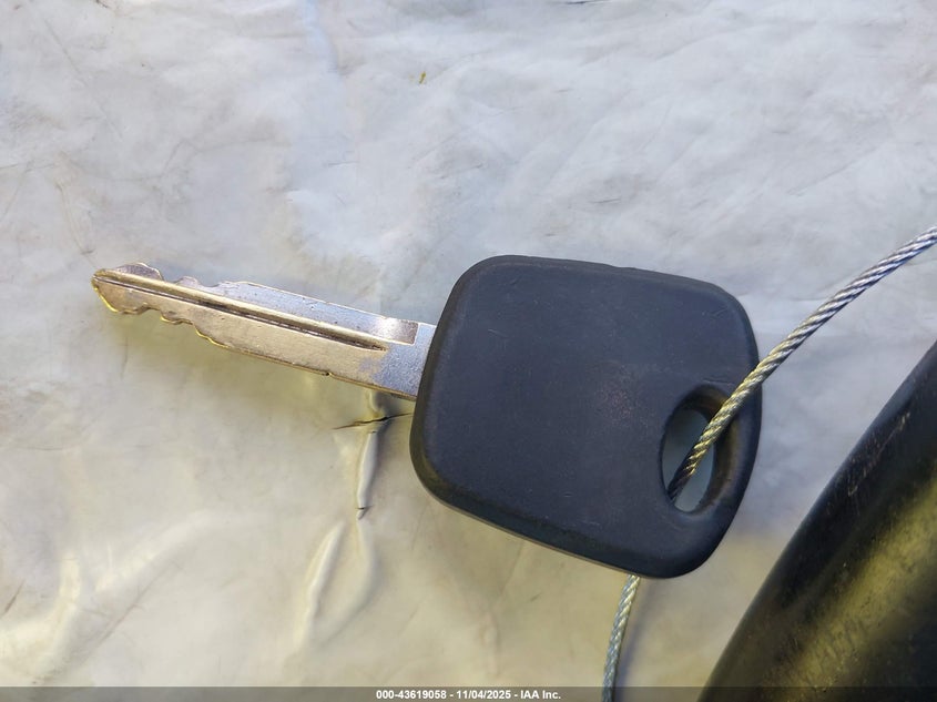 2002 Ford F-150 Xl/Xlt VIN: 2FTRF17232CA92137 Lot: 43619058