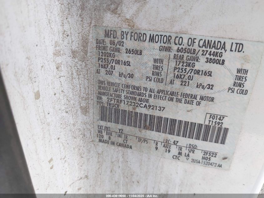 2002 Ford F-150 Xl/Xlt VIN: 2FTRF17232CA92137 Lot: 43619058