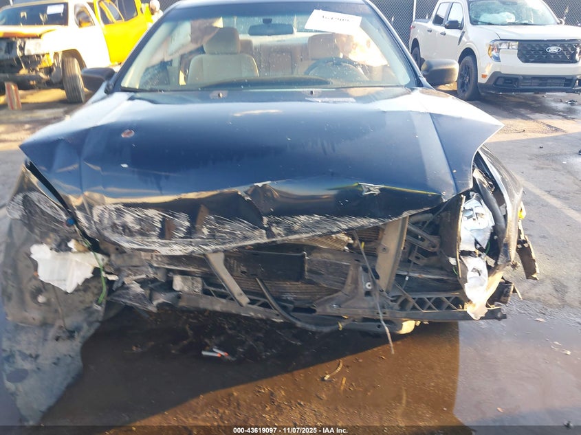 2008 Ford Fusion S VIN: 3FAHP06ZX8R137260 Lot: 43619097