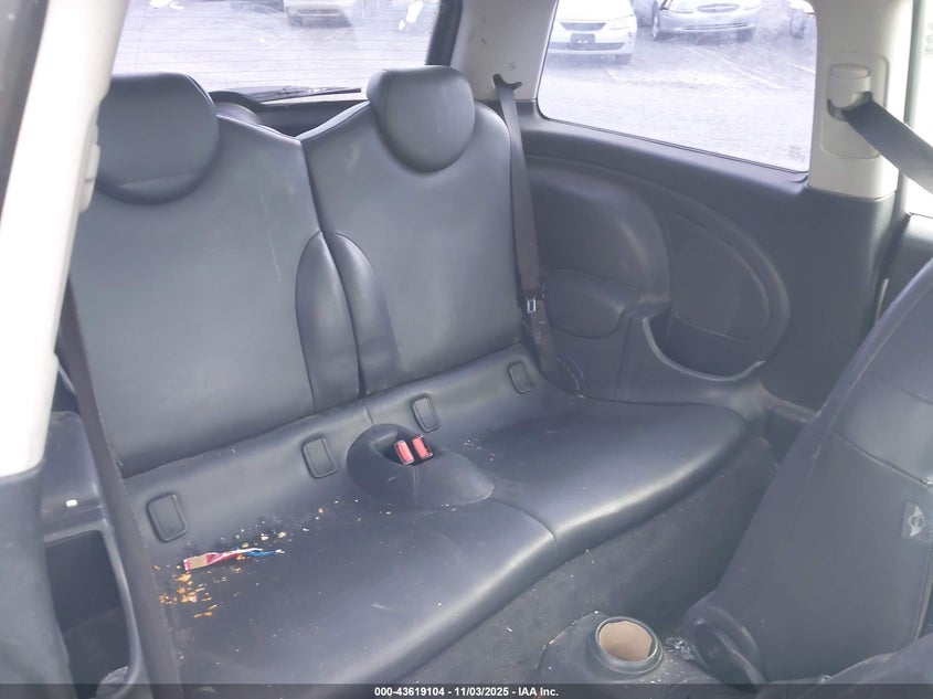 2004 Mini Cooper S VIN: WMWRE33454TD80661 Lot: 43619104