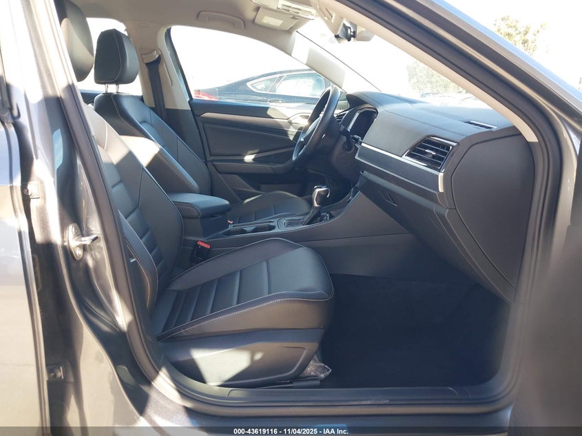 2024 VOLKSWAGEN JETTA 1.5T SE 3VWEM7BU8RM026551