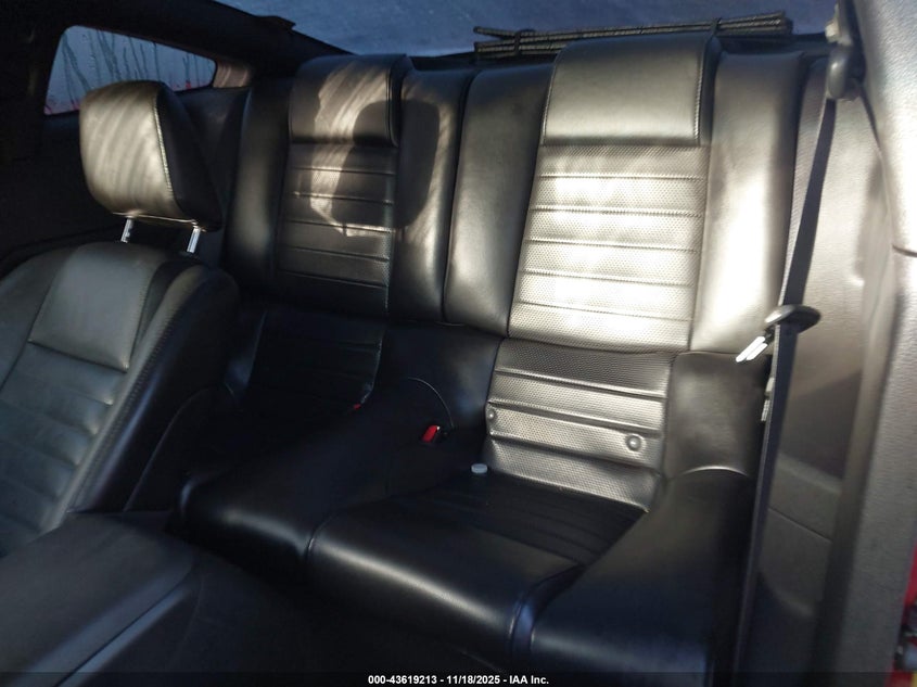 2007 Ford Mustang Gt Deluxe/Gt Premium VIN: 1ZVFT82H675264112 Lot: 43619213