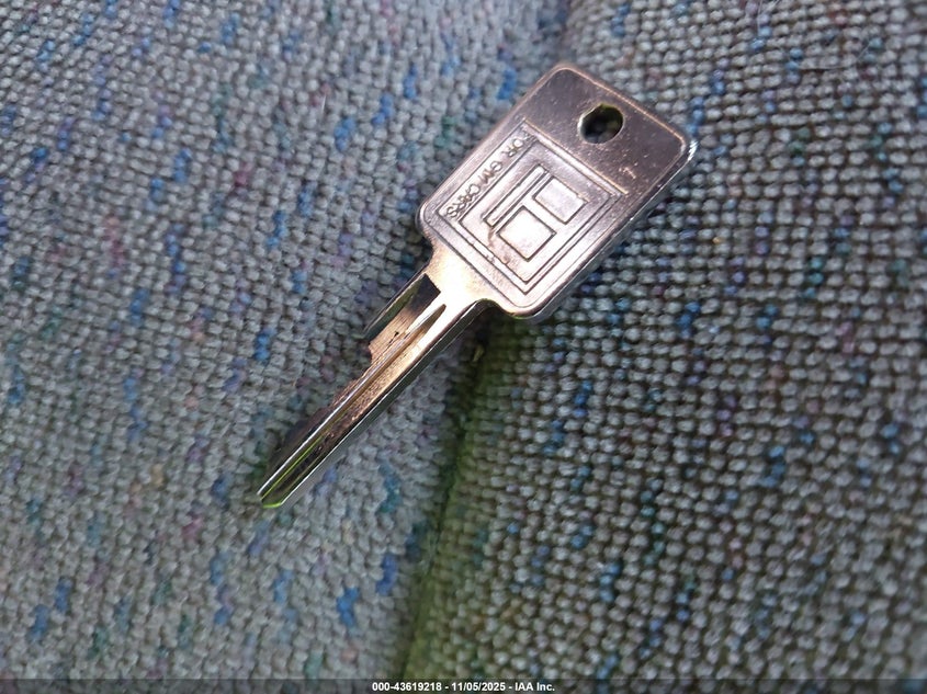 1992 Chevrolet Astro VIN: 1GBDM15Z4NB141706 Lot: 43619218